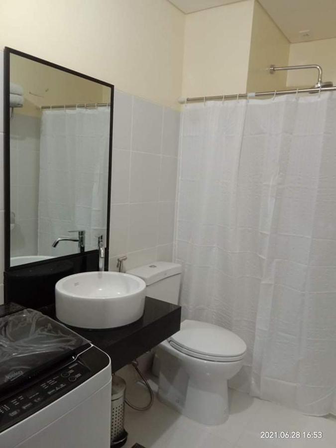 The Rochester Condo Pasig City Exterior photo
